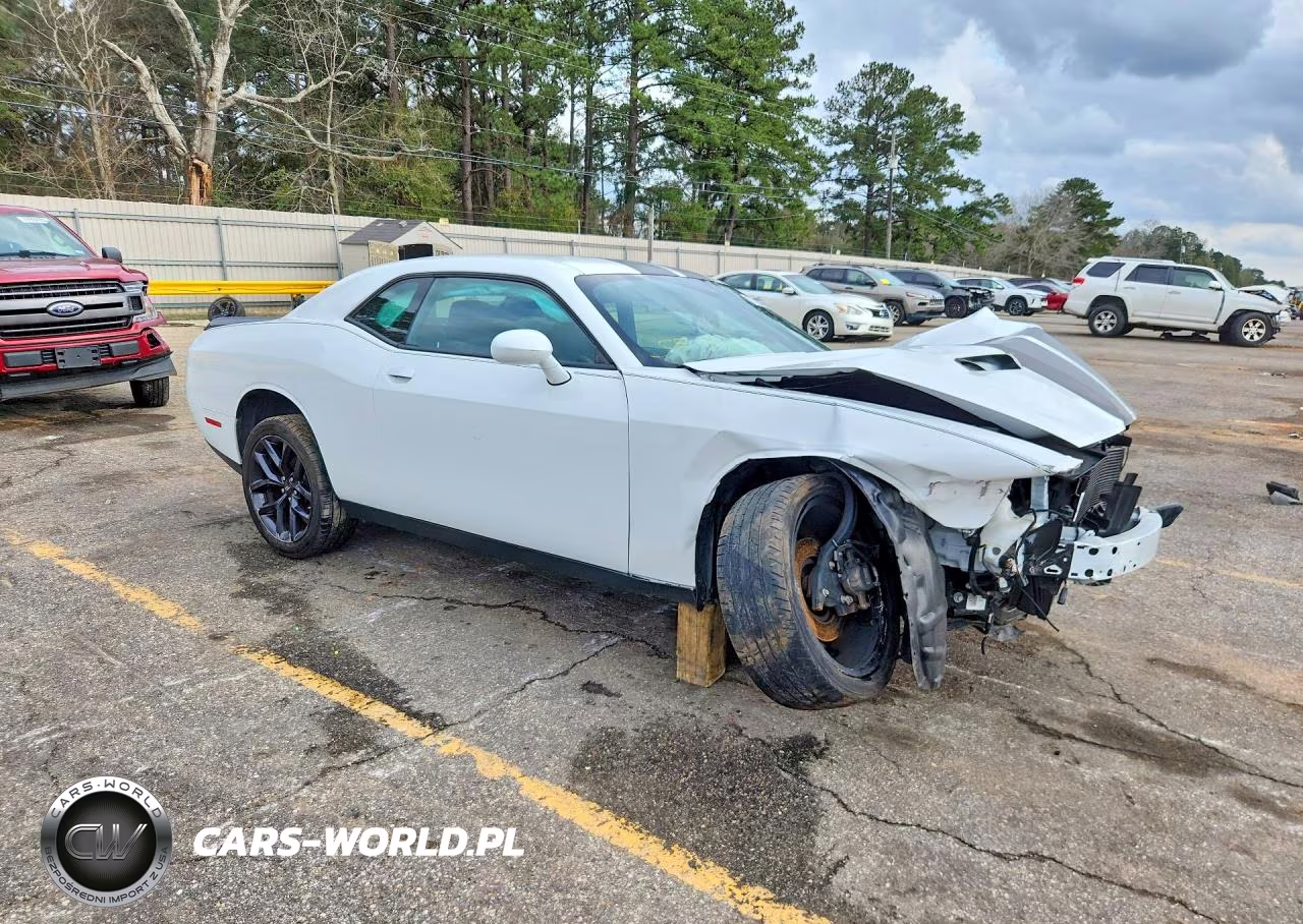 2023 Dodge Challenger Sxt VIN:2C3CDZAG6PH570841 - 4