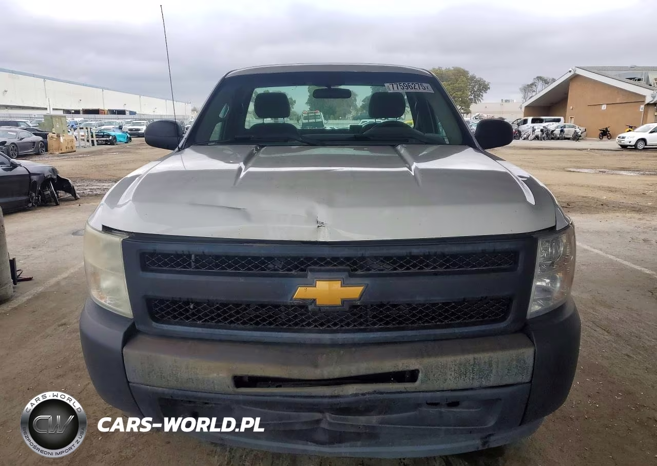 2011 Chevrolet Silverado C1500 VIN:1GCNCPEXXBZ254017 - 5