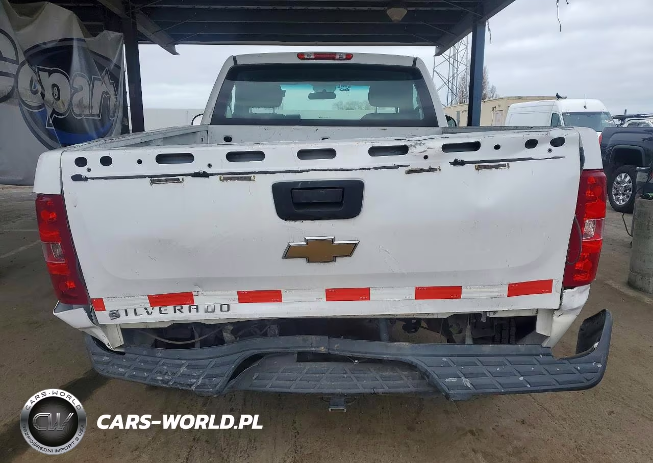 2011 Chevrolet Silverado C1500 VIN:1GCNCPEXXBZ254017 - 6