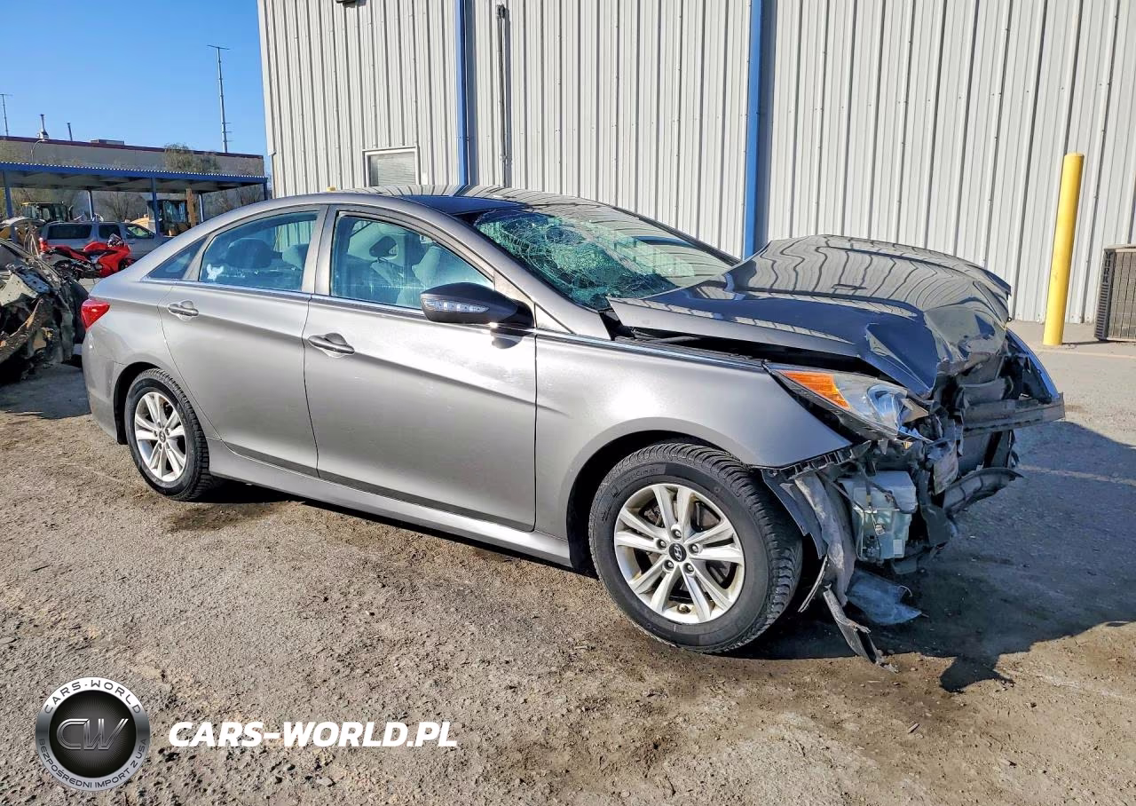 2014 Hyundai Sonata Gls VIN:5NPEB4AC0EH811260 - 4