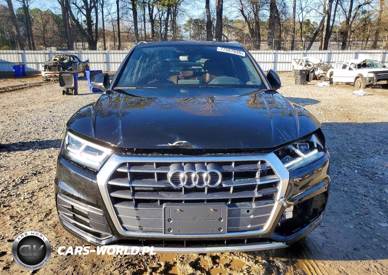 2018 Audi Q5 Premium Plus VIN:WA1BNAFY4J2085745 - 5