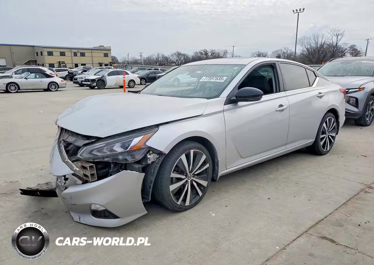 2020 Nissan Altima 2.5 Sr
