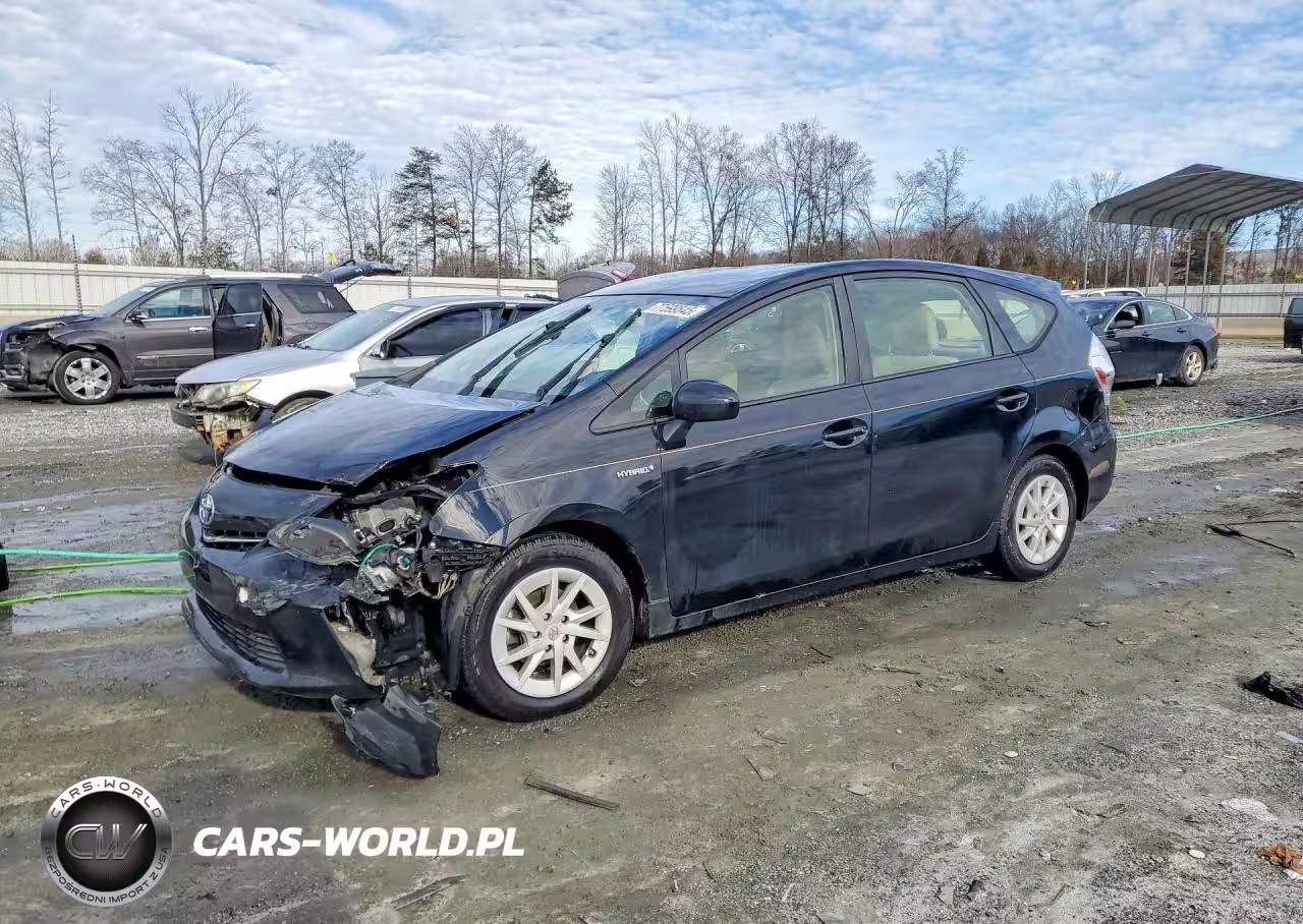 2013 Toyota Prius V