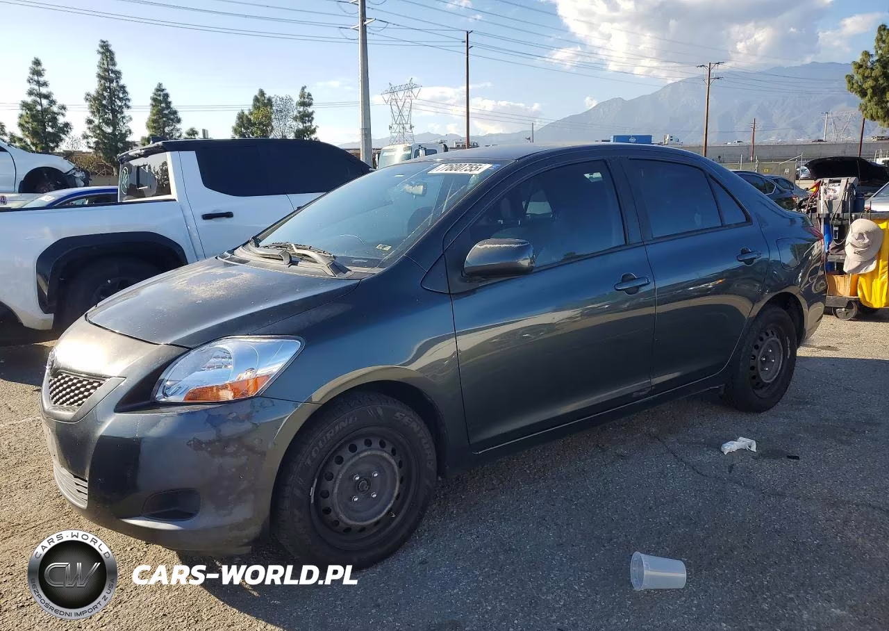 2011 Toyota Yaris