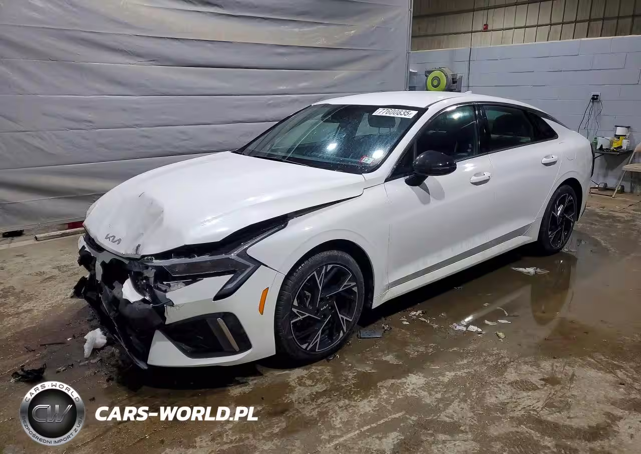 2025 Kia K5