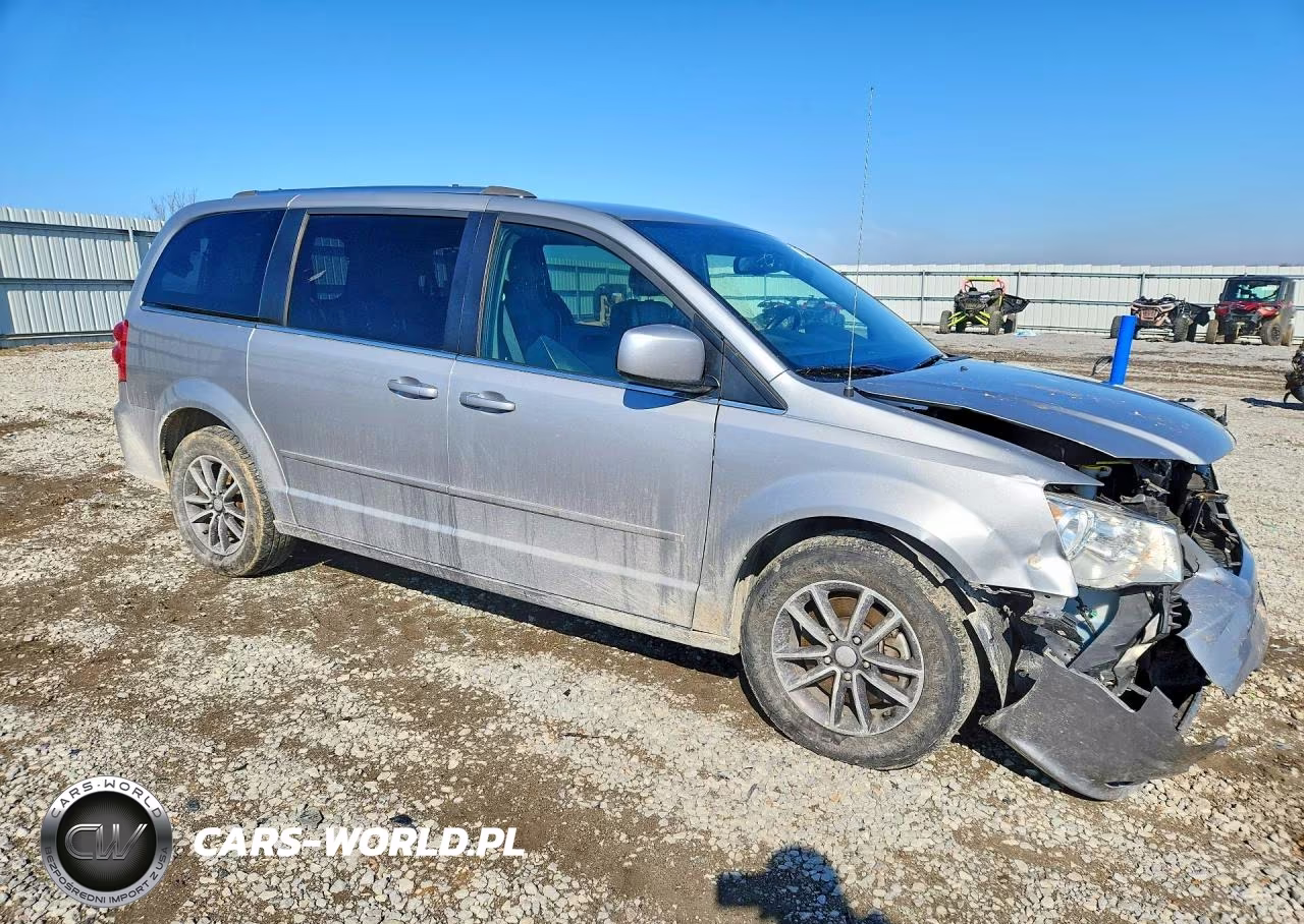 2017 Dodge Grand Caravan Sxt VIN:2C4RDGCG0HR701216 - 4