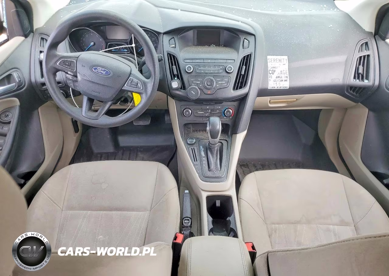 2018 Ford Focus Se VIN:1FADP3K21JL229600 - 8