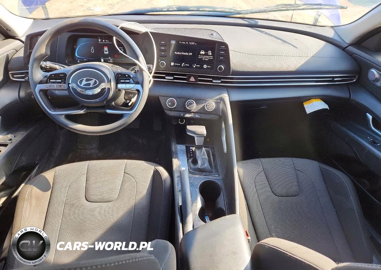 2024 Hyundai Elantra Se VIN:KMHLL4DG7RU825568 - 8