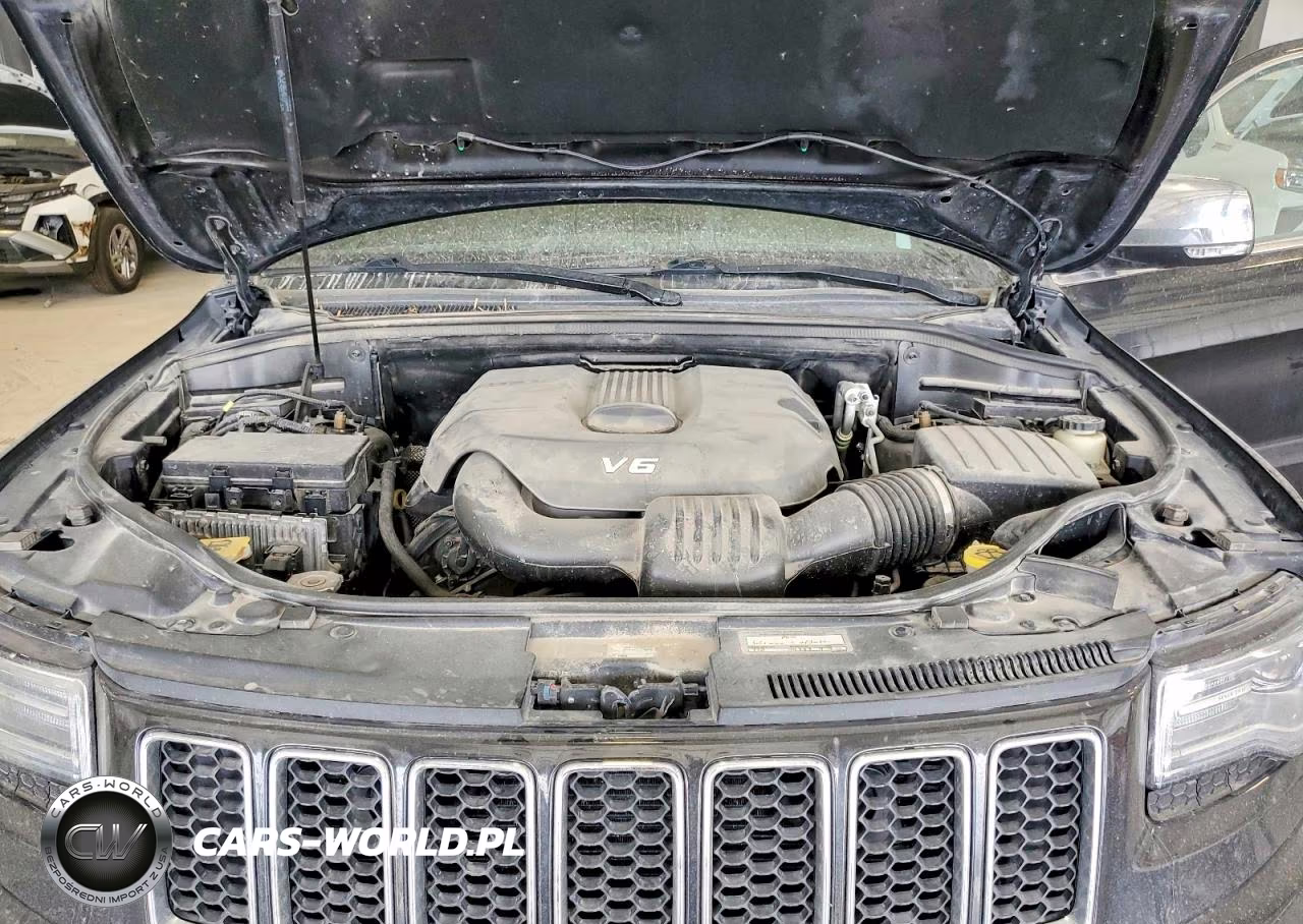 2014 Jeep Grand Cherokee Overland VIN:1C4RJFCG9EC272634 - 12