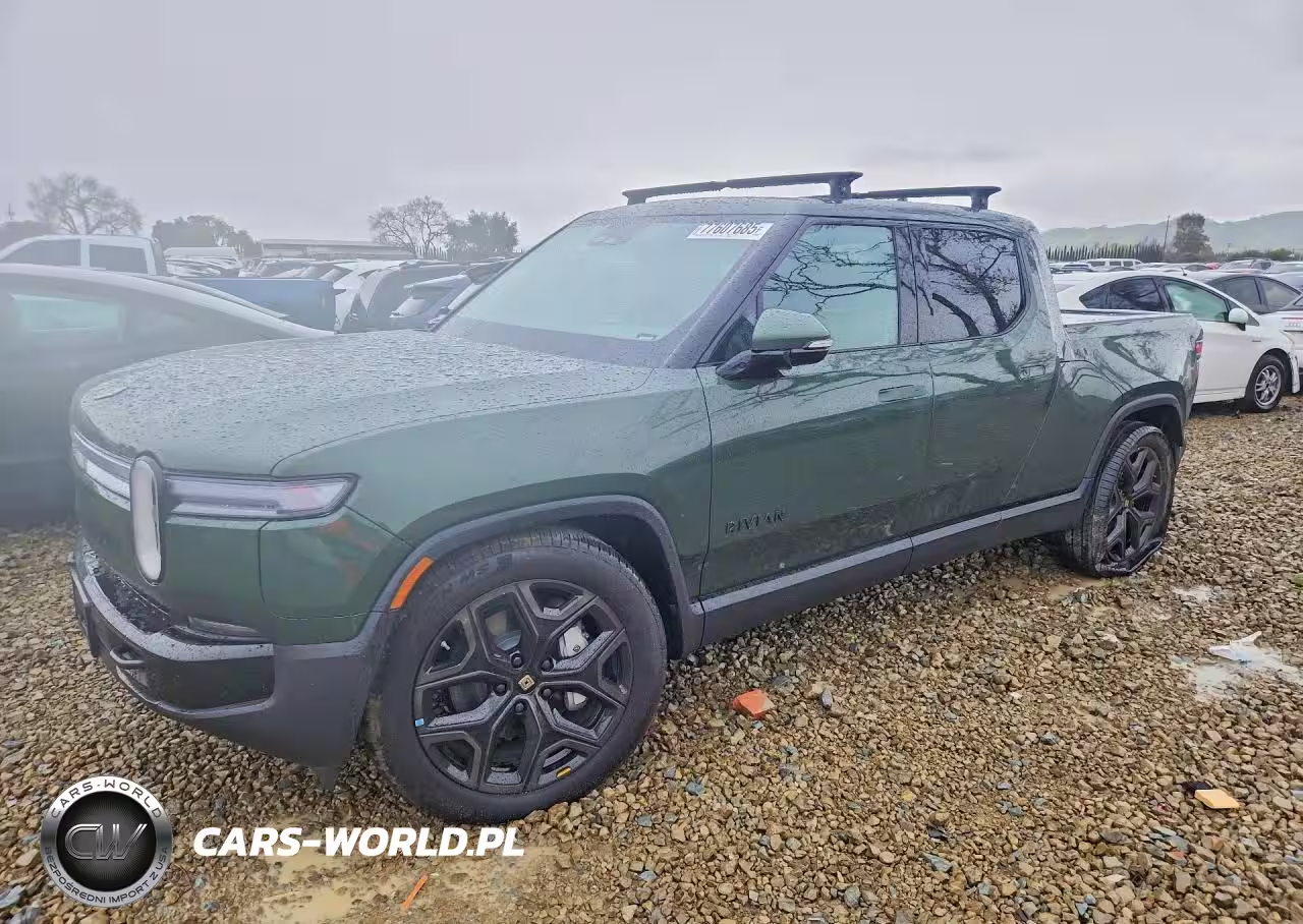 2025 Rivian R1T Adventure