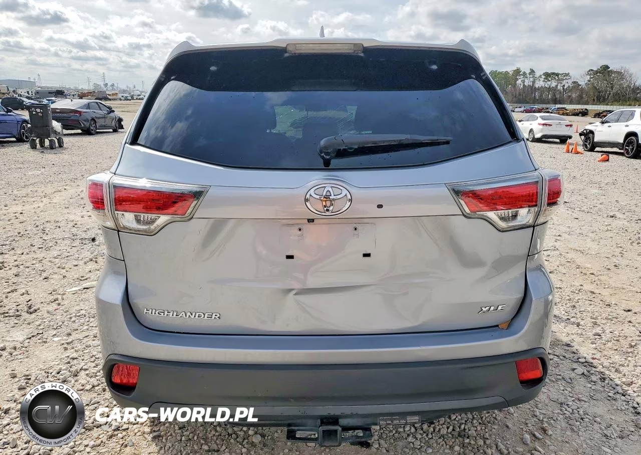 2015 Toyota Highlander Xle VIN:5TDKKRFHXFS105364 - 6