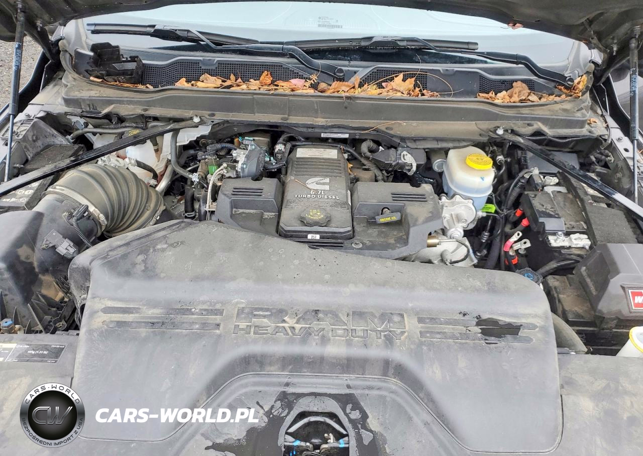 2024 Ram 2500 Limited VIN:3C6UR5SL8RG282755 - 11