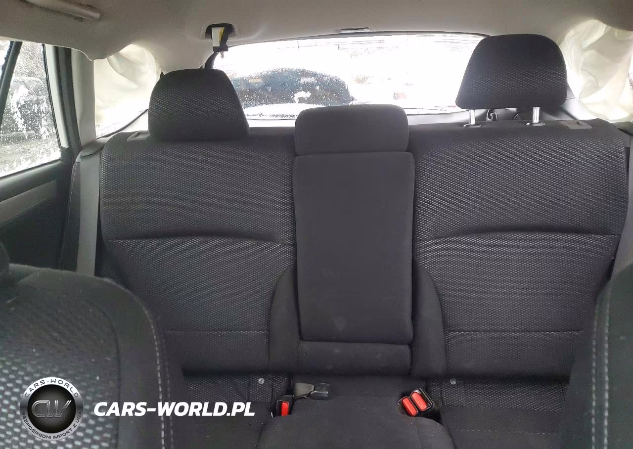 2019 Subaru Outback 2.5I Premium VIN:4S4BSAFC6K3337893 - 10