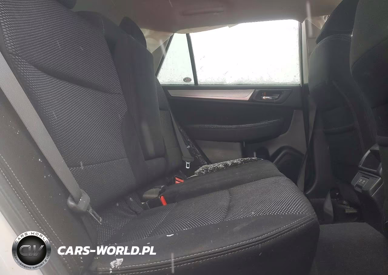 2019 Subaru Outback 2.5I Premium VIN:4S4BSAFC6K3337893 - 11