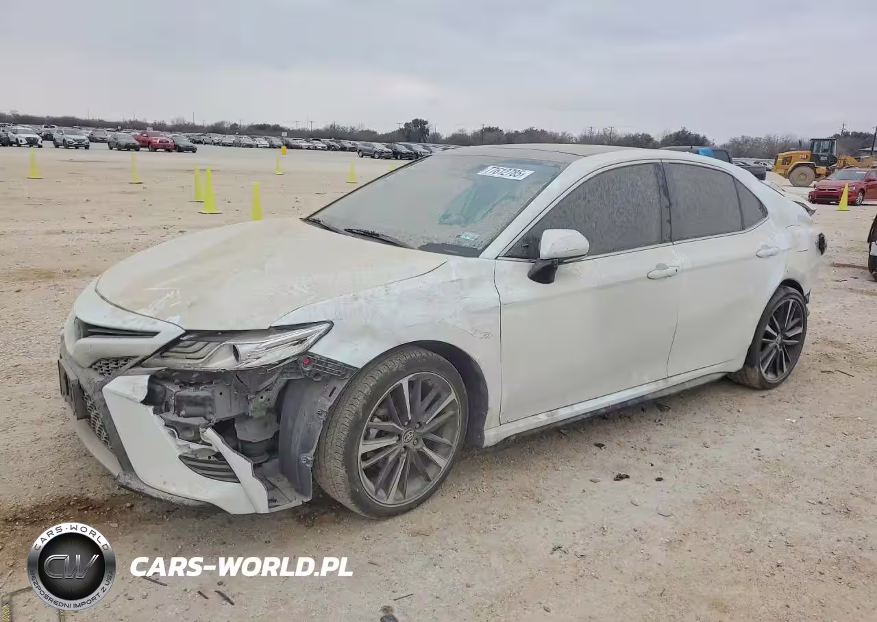 2020 Toyota Camry Xse