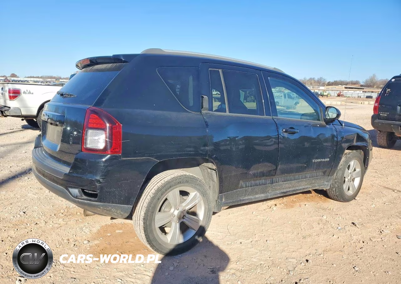 2016 Jeep Compass Sport VIN:1C4NJCBA8GD640681 - 3