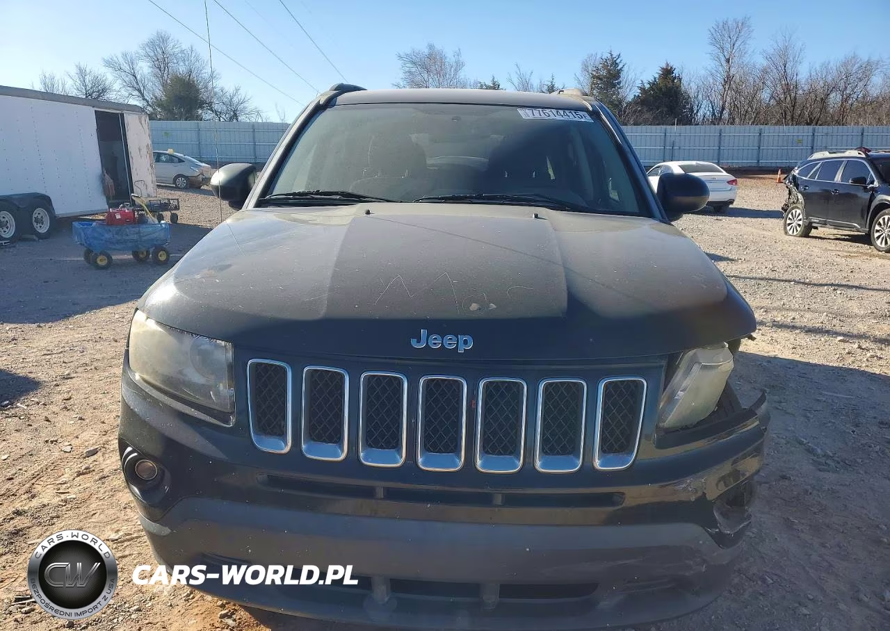 2016 Jeep Compass Sport VIN:1C4NJCBA8GD640681 - 5