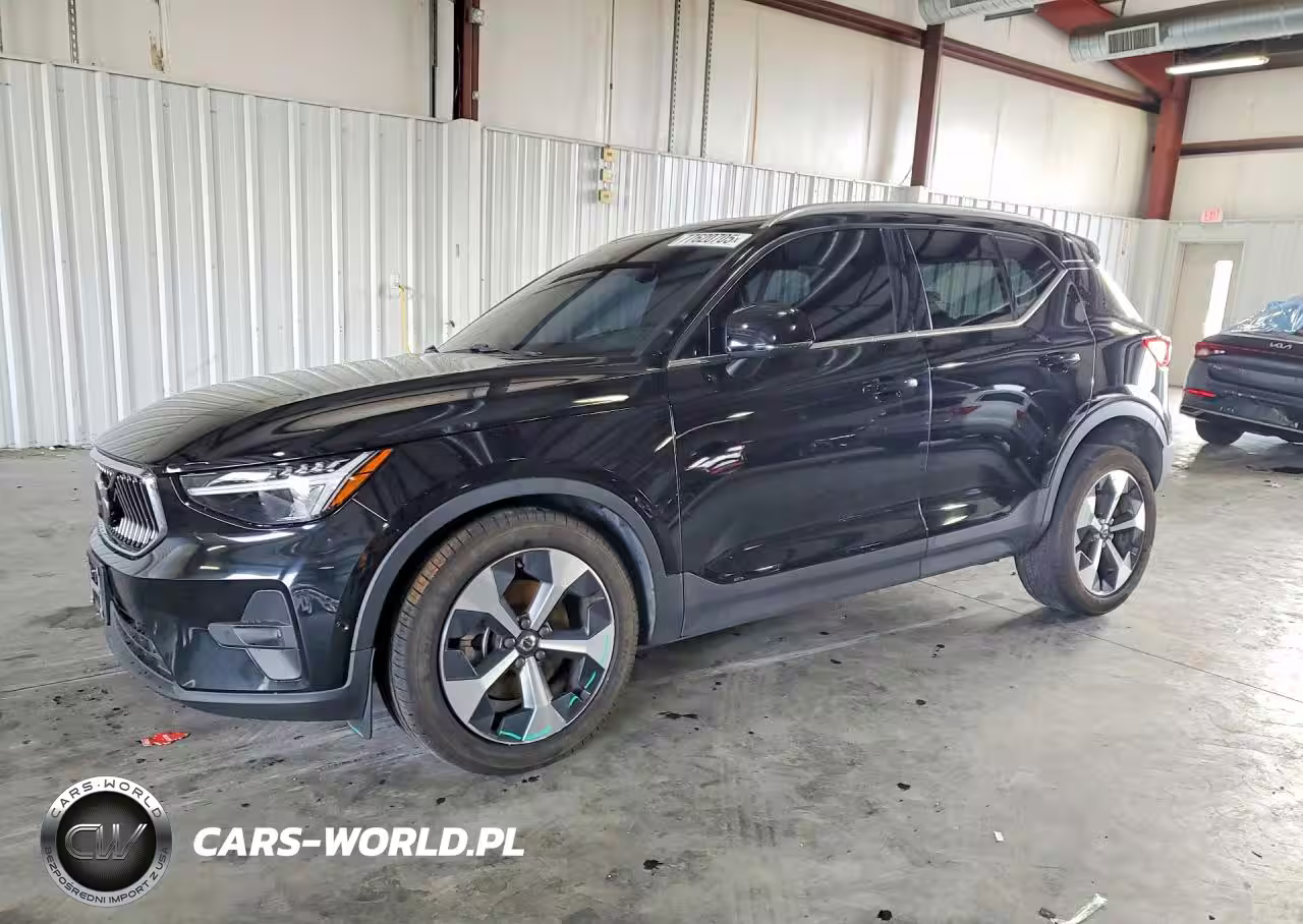 2023 Volvo Xc40 Plus