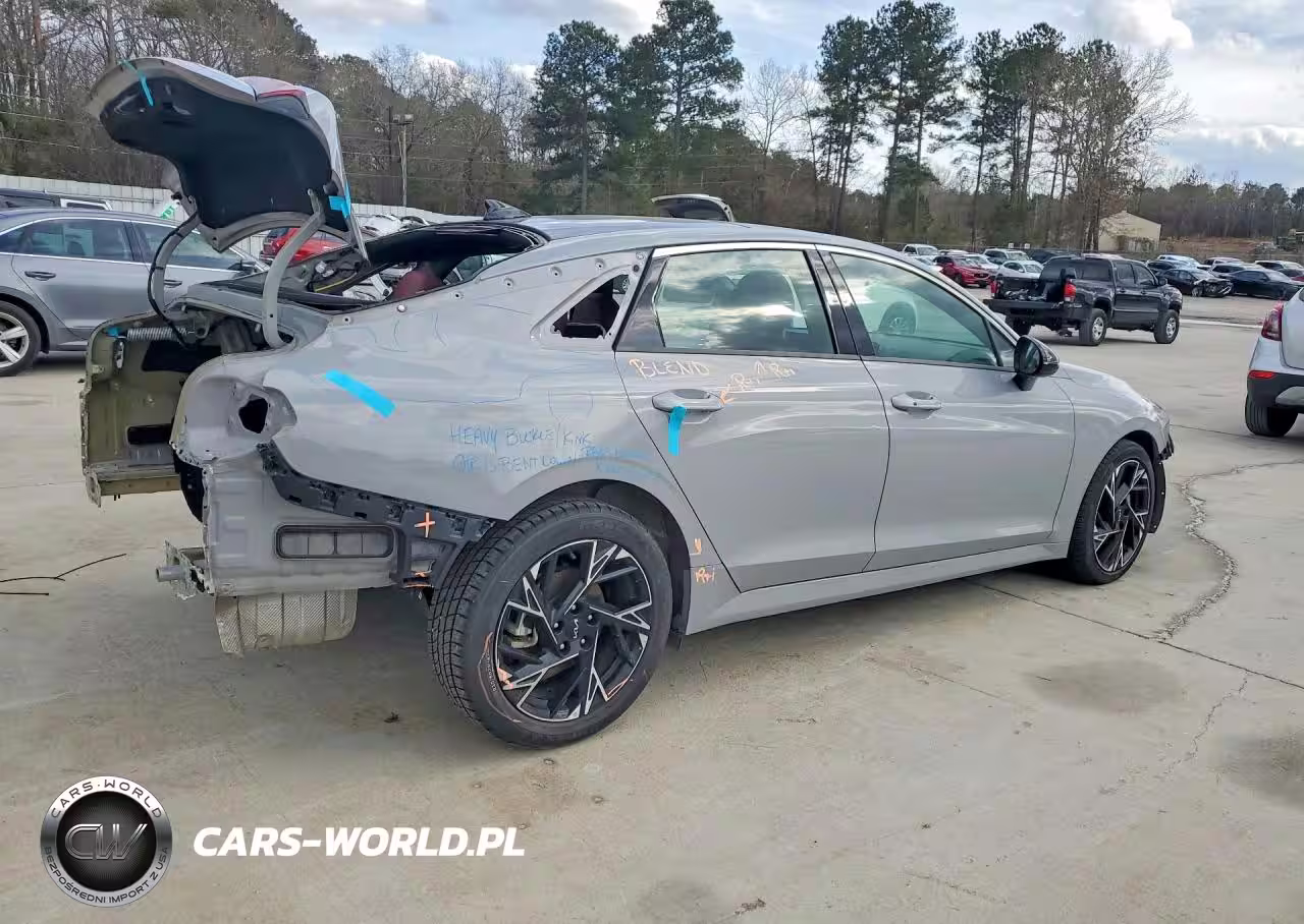 2025 Kia K5 Gt Line VIN:KNAG64J74S5271985 - 3