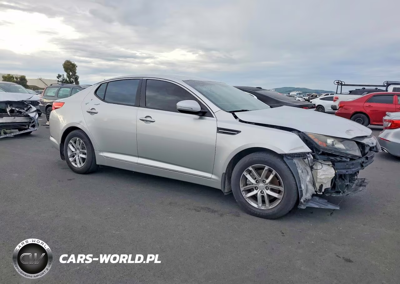 2013 Kia Optima VIN:KNAGM4A71D5432799 - 4