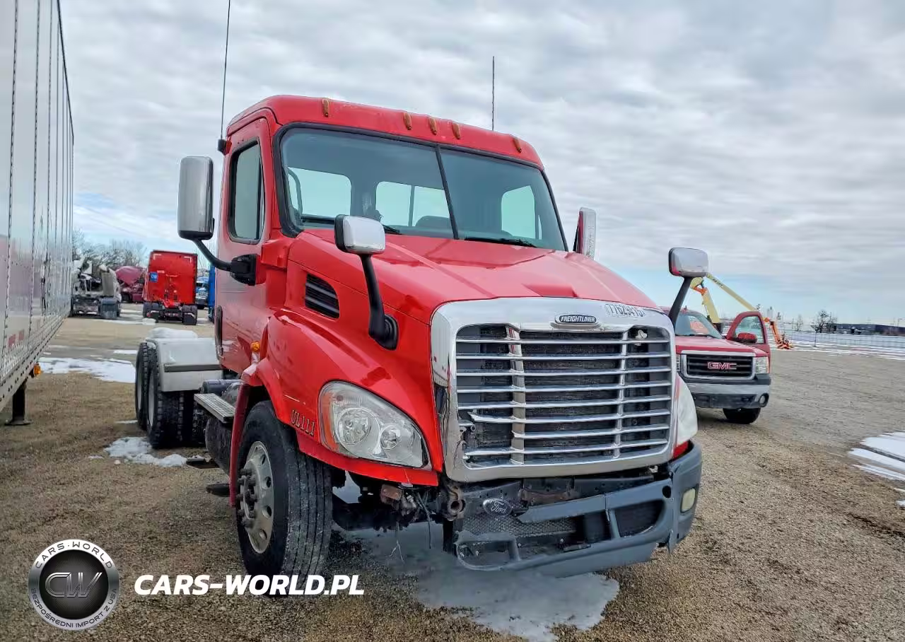 2011 Freightliner Cascadia Semi Truck