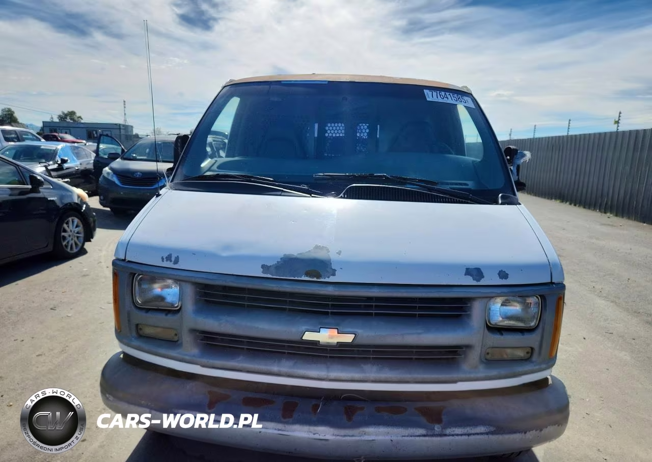 1998 Chevrolet Express Delivery Van VIN:1GCHG35R0W1063674 - 5
