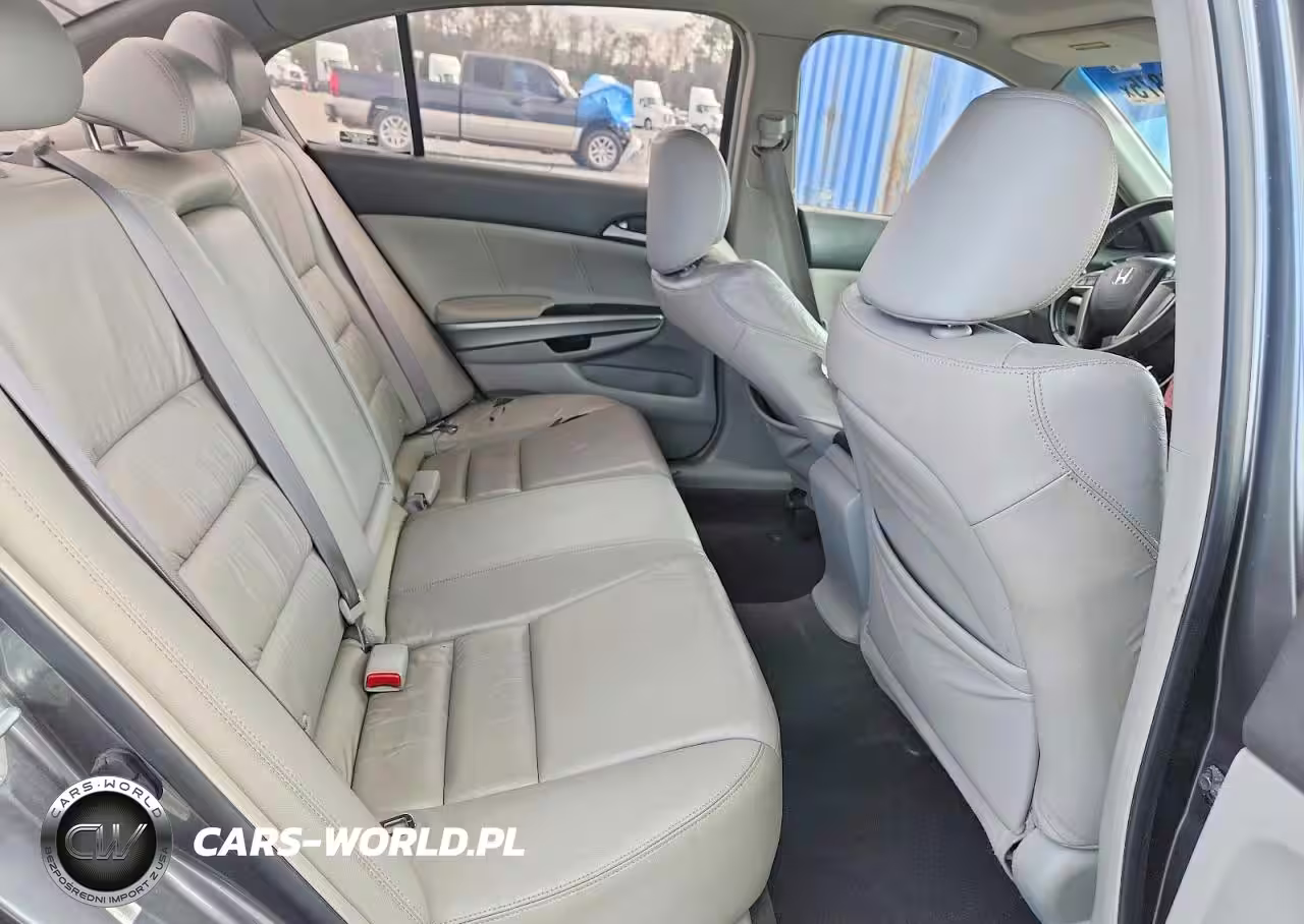 2008 Honda Accord Exl VIN:JHMCP26828C069640 - 10