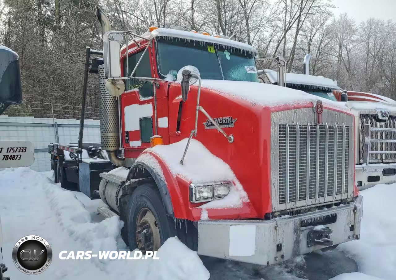 2007 Kenworth T880 Roll-Off Container Truck