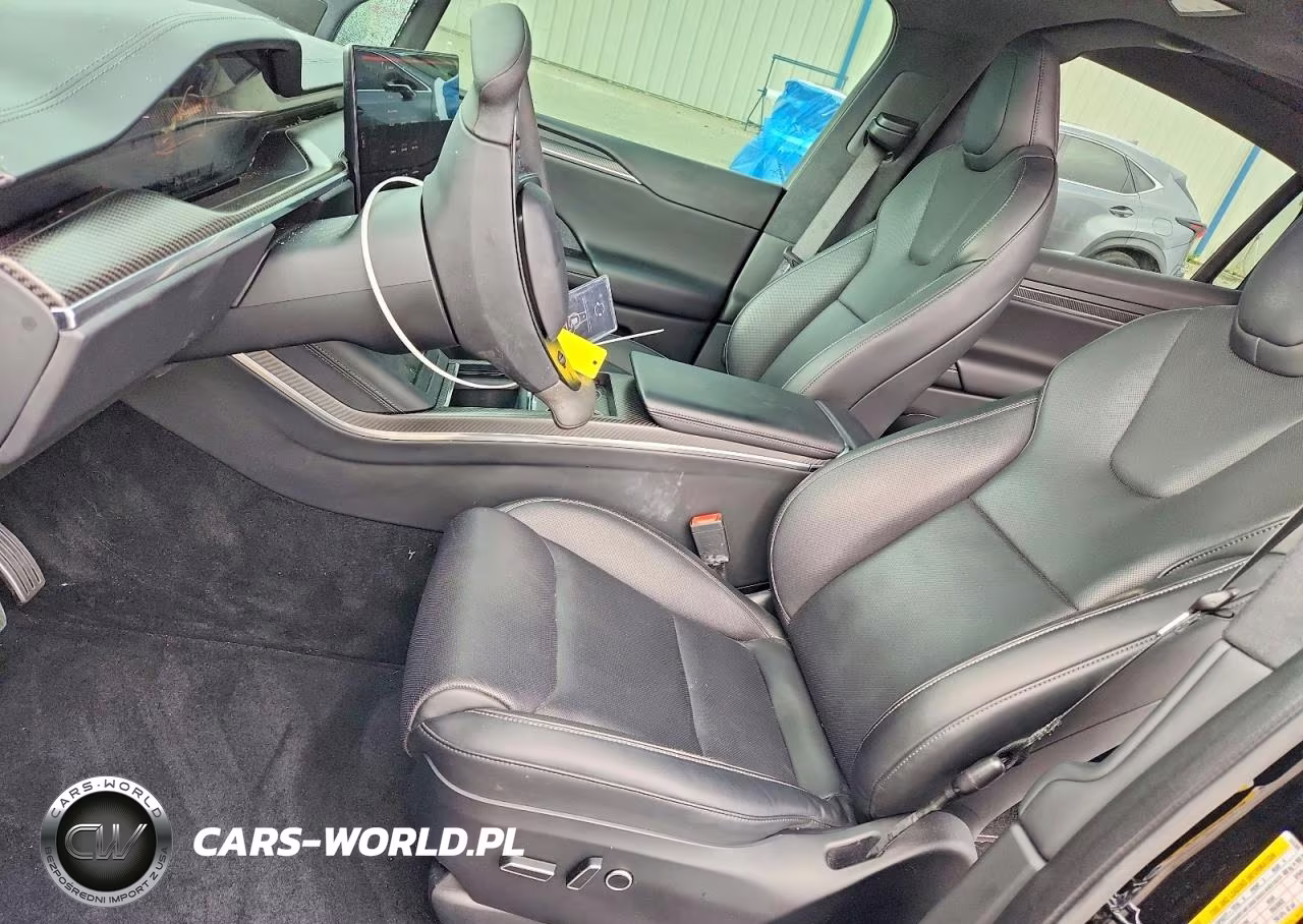 2022 Tesla Model X VIN:7SAXCBE69NF355386 - 7