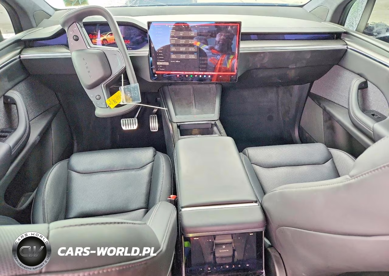 2022 Tesla Model X VIN:7SAXCBE69NF355386 - 8