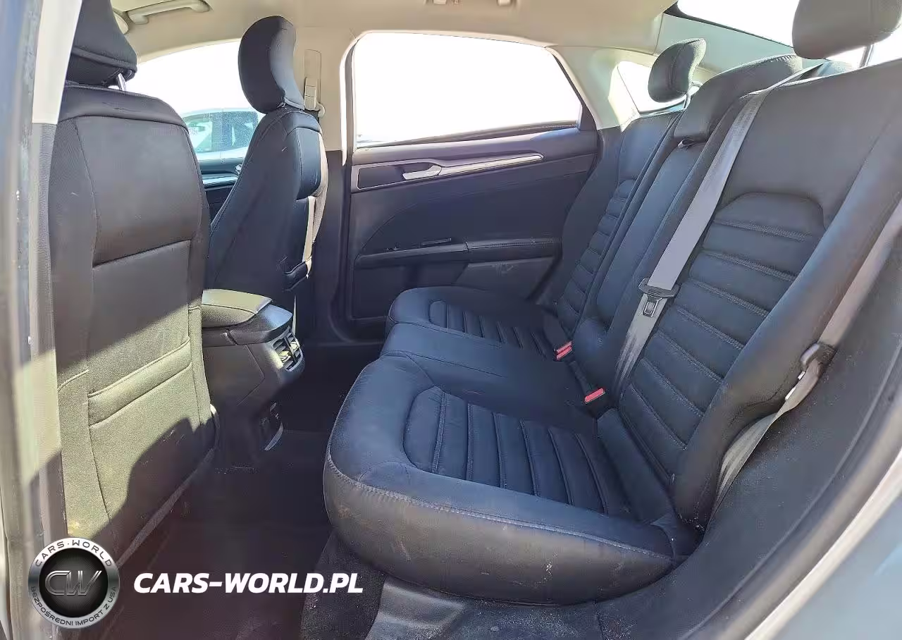 2016 Ford Fusion Se Hybrid VIN:3FA6P0LU4GR250779 - 10