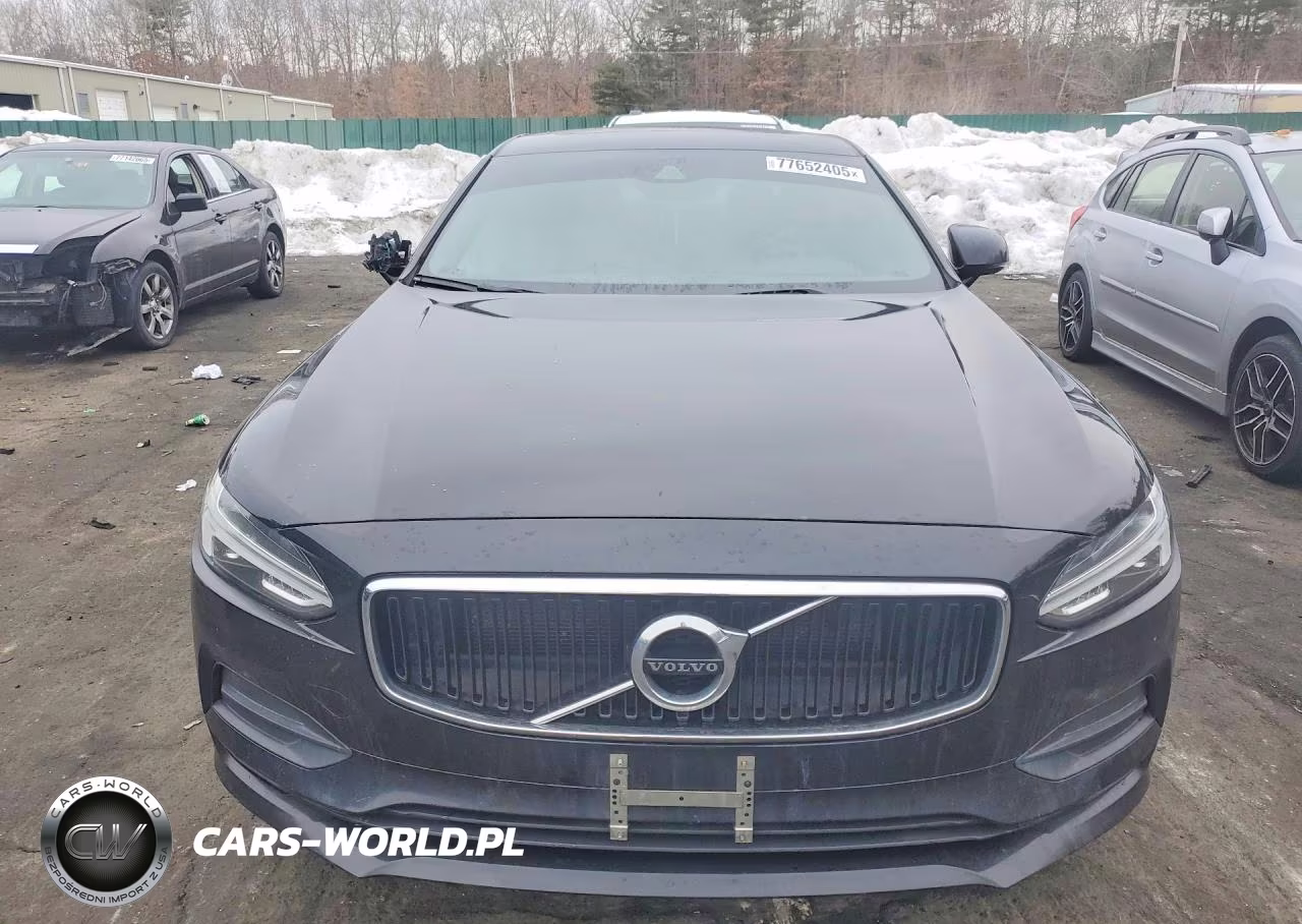 2018 Volvo S90 T5 Momentum VIN:LVY102MK2JP051920 - 5
