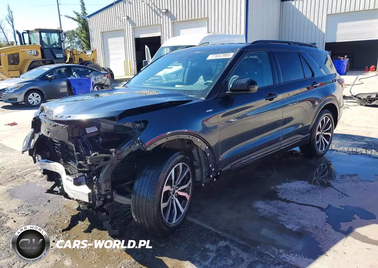 2024 Ford Explorer St-Line