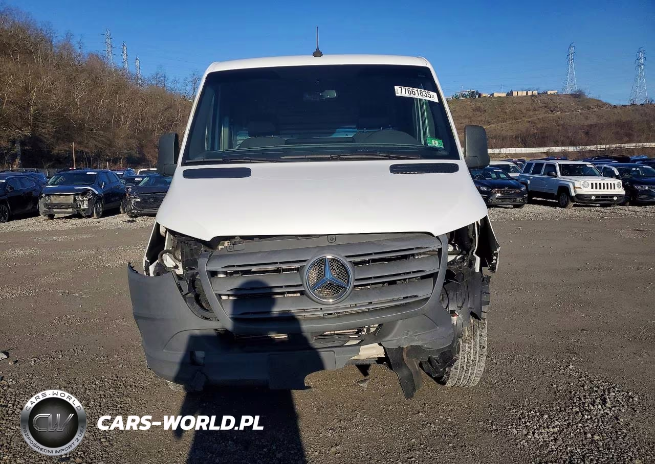 2021 Mercedes Benz Sprinter 1500 Delivery Van VIN:W1Y70BGY8MT044382 - 5