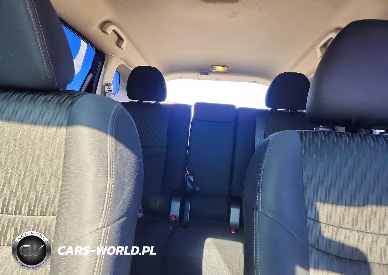 2020 Nissan Rogue S VIN:5N1AT2MT0LC753277 - 10
