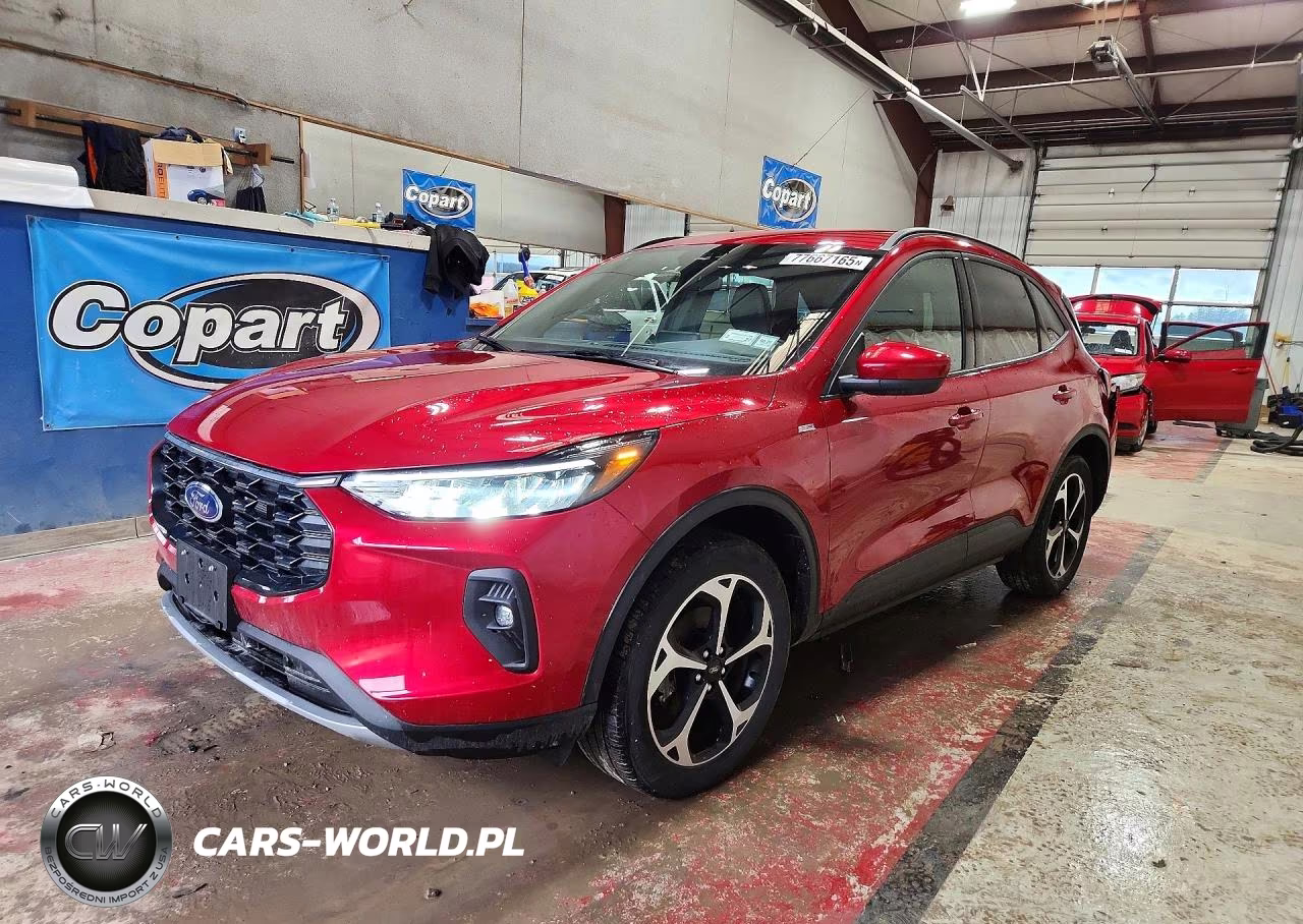 2025 Ford Escape St Line Select