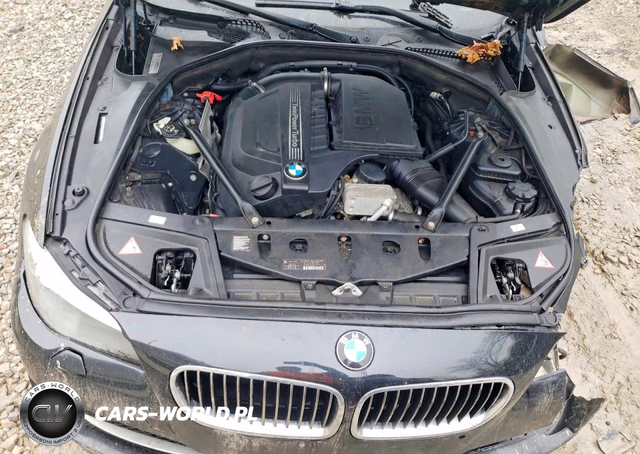 2013 BMW 535 Xi VIN:WBAFU7C52DDU76356 - 11