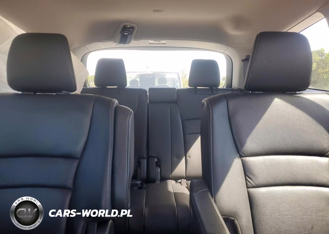 2022 Honda Pilot Touring VIN:5FNYF5H62NB020203 - 10