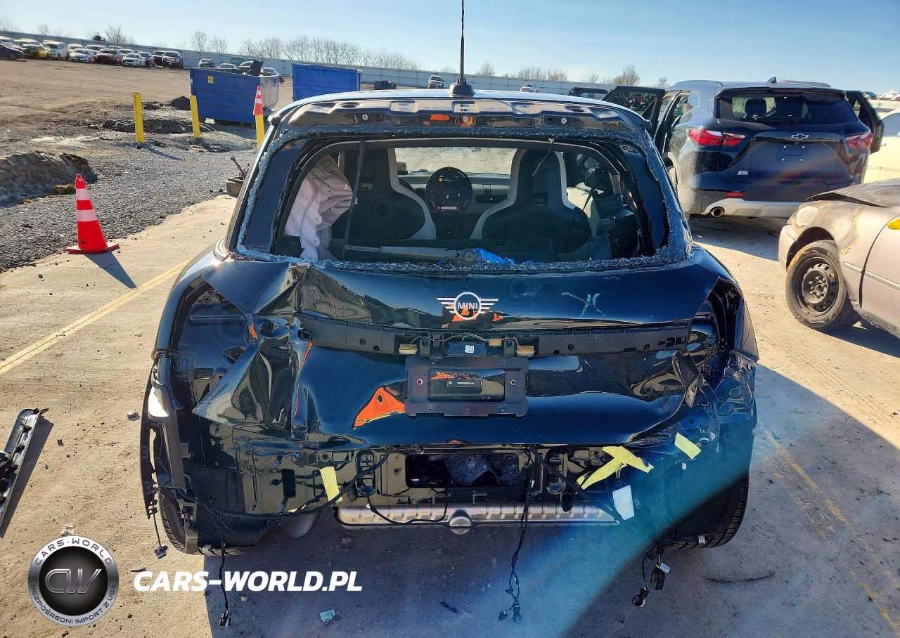 2025 Mini Cooper S VIN:WMW23GD02S2W70169 - 6