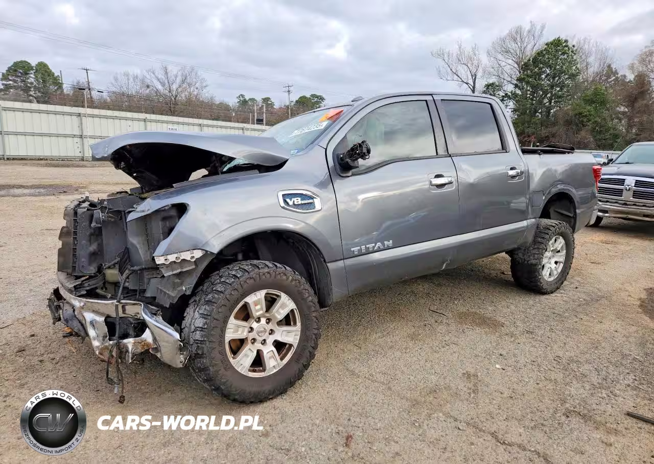 2017 Nissan Titan Sv