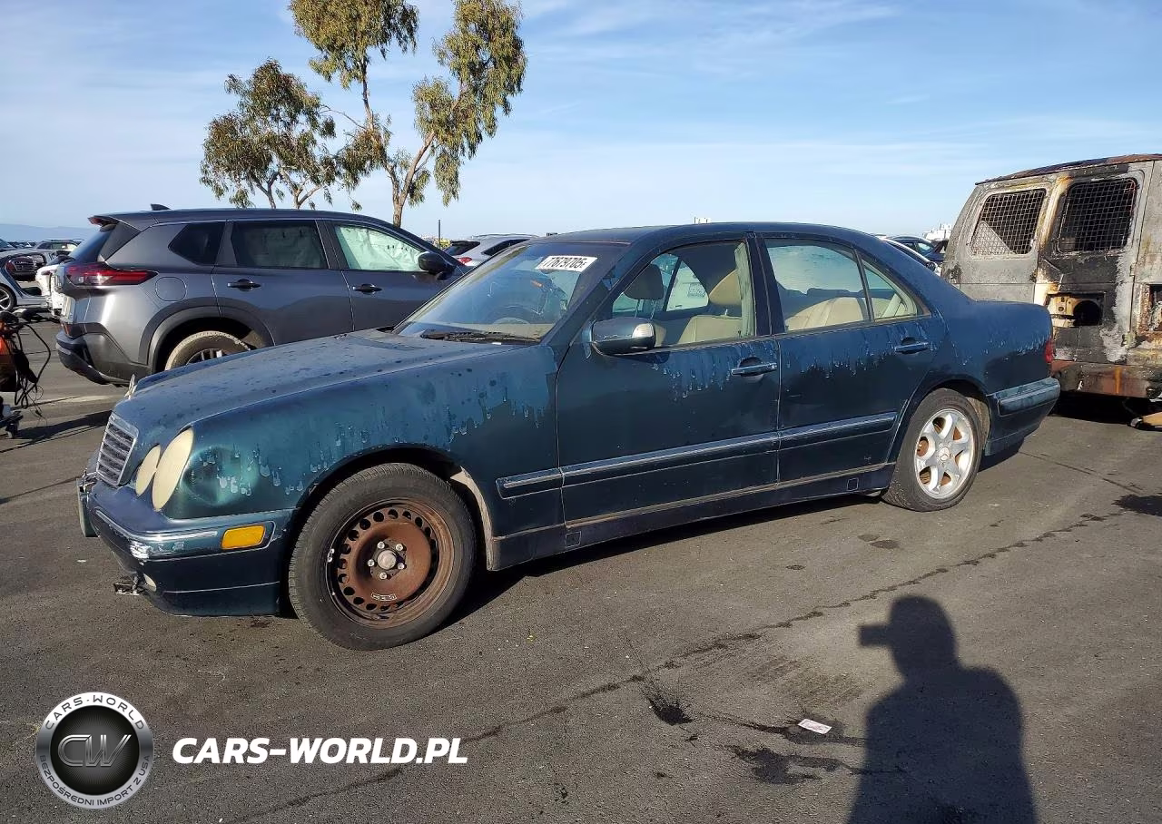 2002 Mercedes-Benz E 320 VIN:WDBJF65J42B477365 - 1