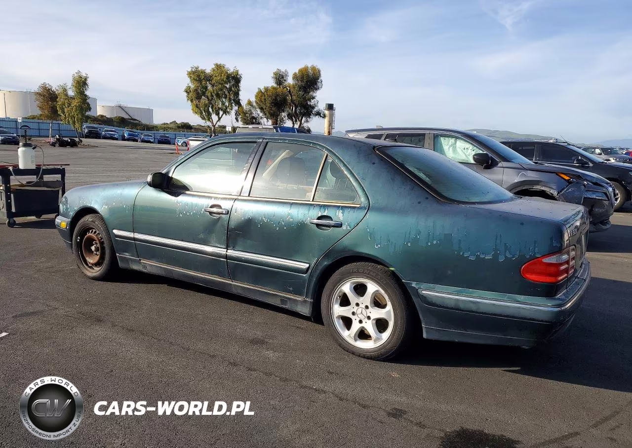 2002 Mercedes-Benz E 320 VIN:WDBJF65J42B477365 - 2