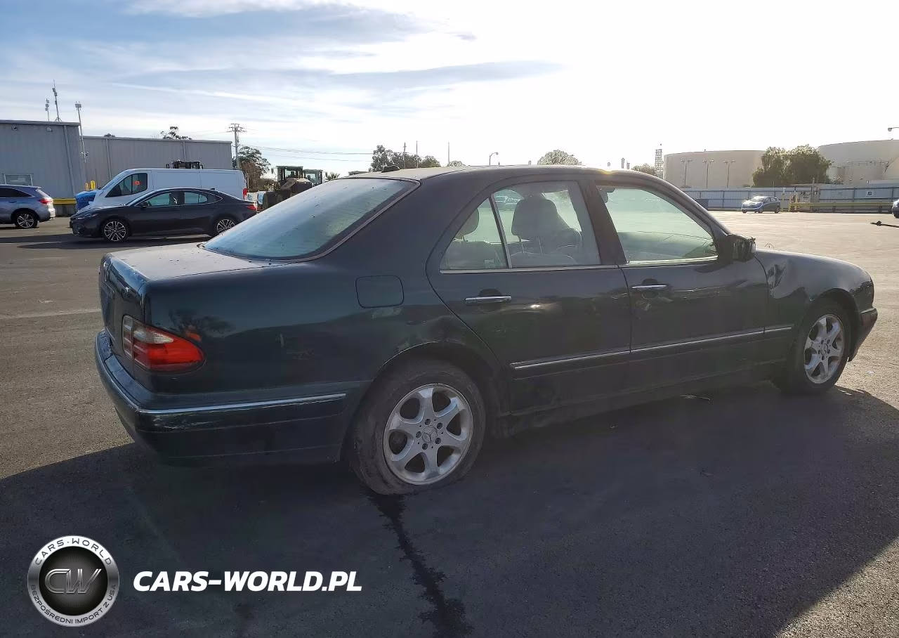 2002 Mercedes-Benz E 320 VIN:WDBJF65J42B477365 - 3