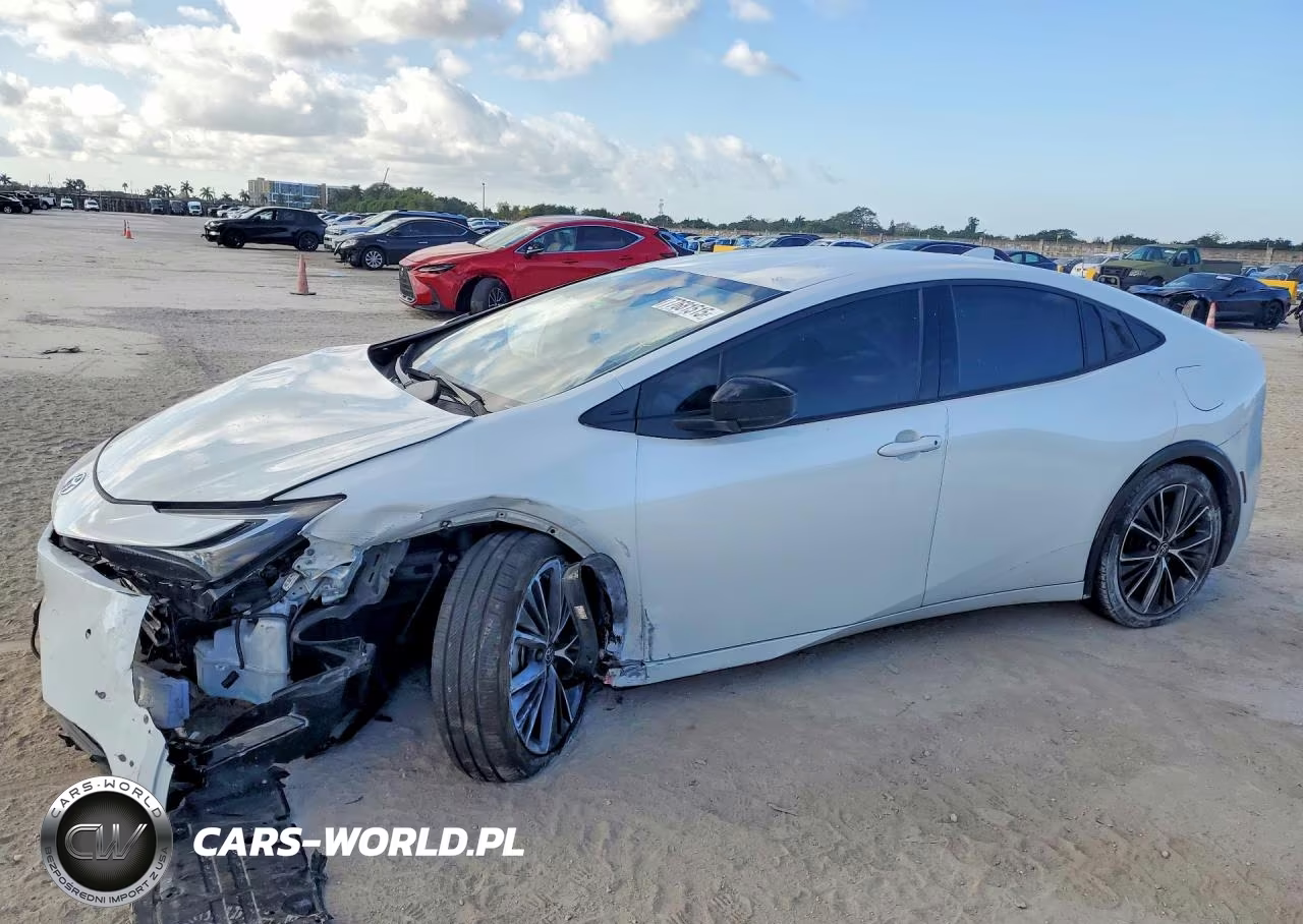 2023 Toyota Prius Xle