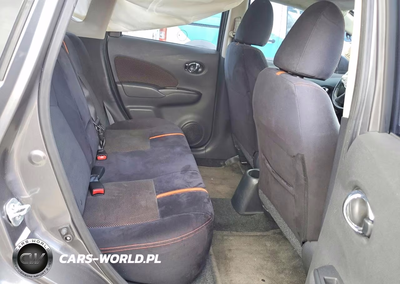 2017 Nissan Versa Note S VIN:3N1CE2CP4HL368167 - 10