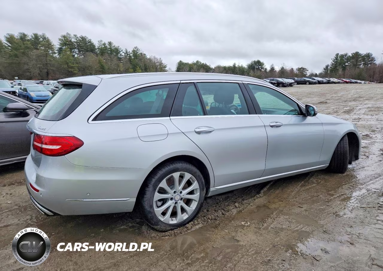2017 Mercedes-Benz E 400 4Matic VIN:WDDZH6GB1HA201010 - 3