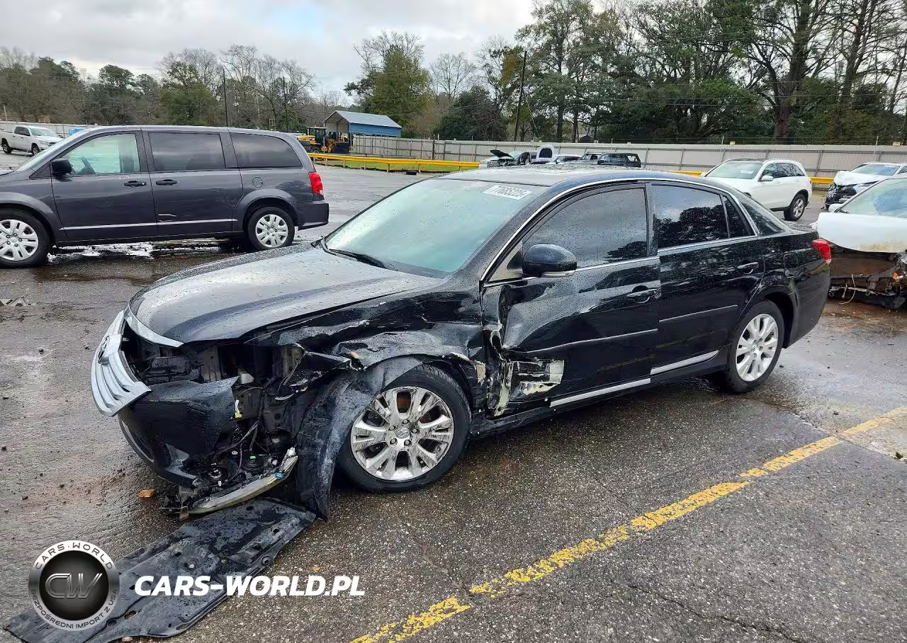 2011 Toyota Avalon Base