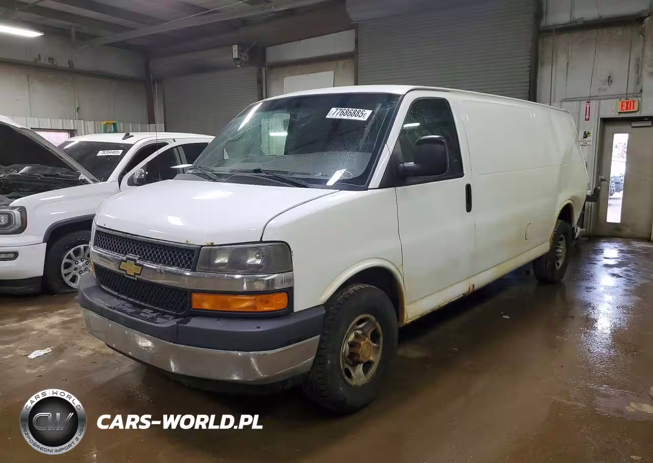 2013 Chev Express G2500