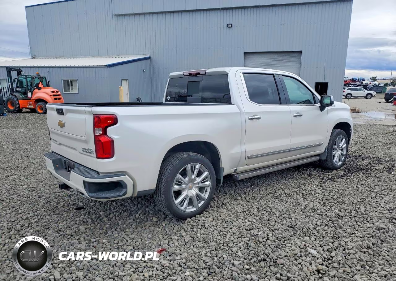 2023 Chevrolet Silverado K1500 High Country VIN:3GCUDJE87PG310095 - 3