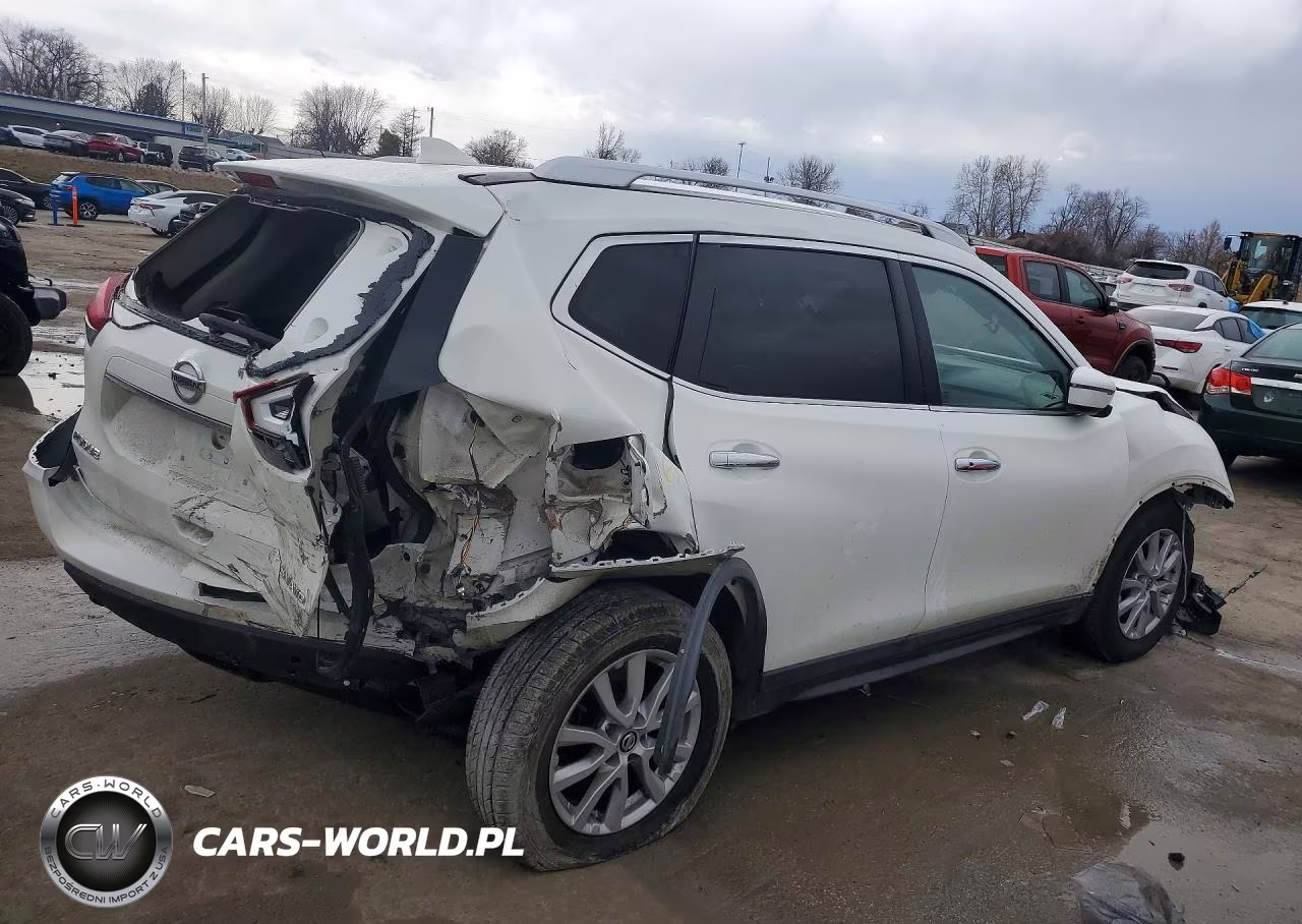 2020 Nissan Rogue S VIN:KNMAT2MV1LP506316 - 3